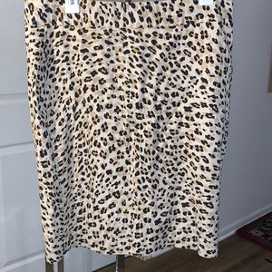 Banana Republic Factory women’s sizes 10 leopard animal print skirt tan black
